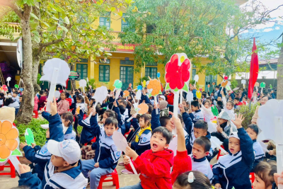 Hoạt động trải nghiệm chào mừng ngày nhà giáo Việt Nam 20/11/2025